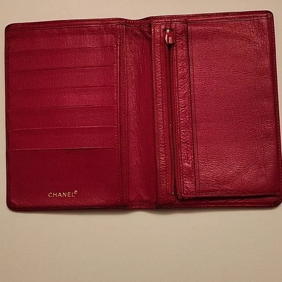 CHANEL wallet and bag - Picture 10 of 16
